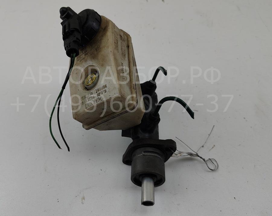 Цилиндр тормозной главный