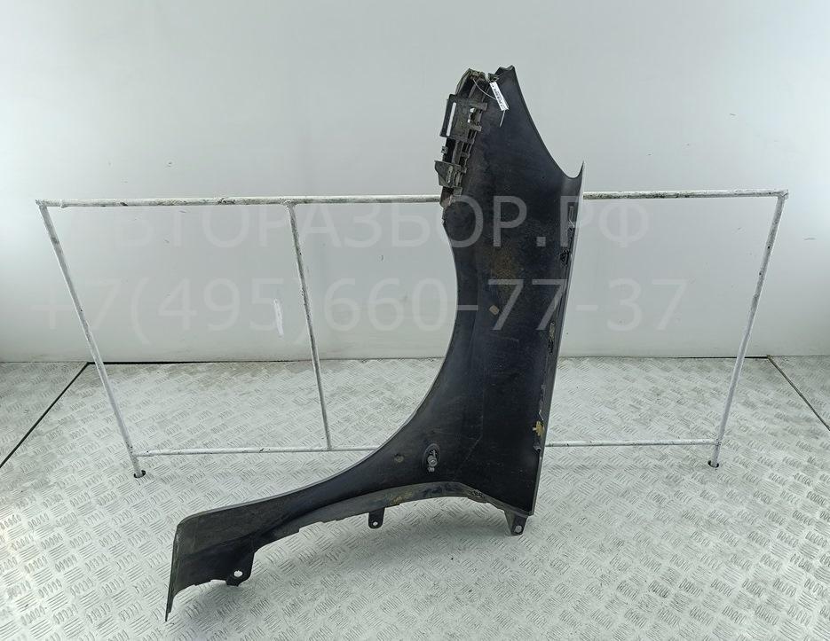 Крыло переднее правое