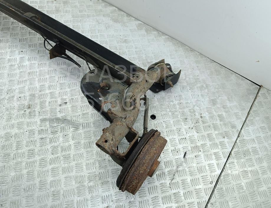 Балка задняя