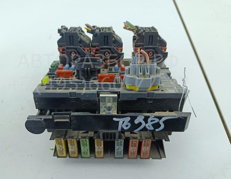 Блок предохранителей