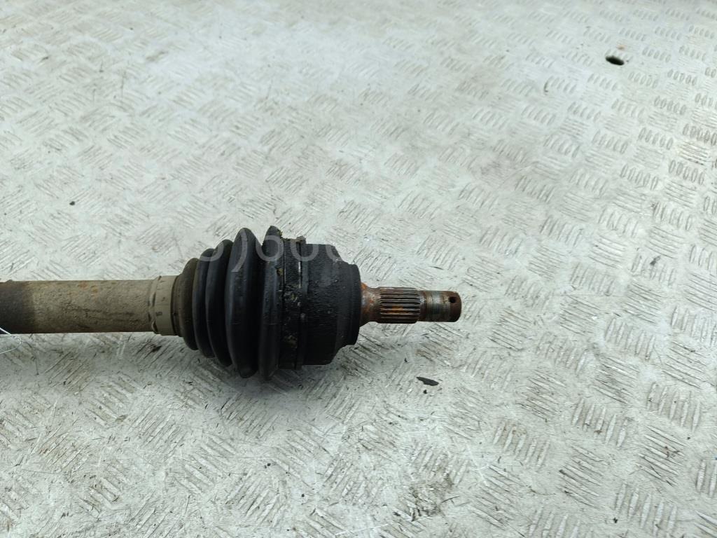 Полуось передняя левая