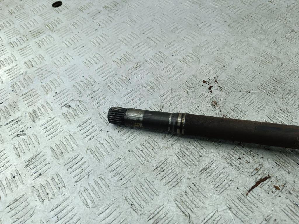 Полуось передняя правая