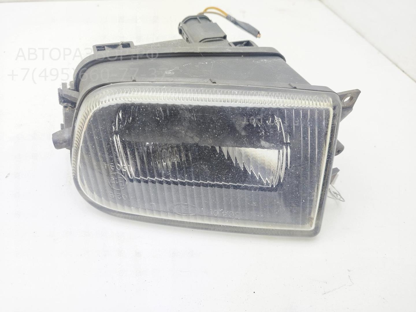 Фара противотуманная левая