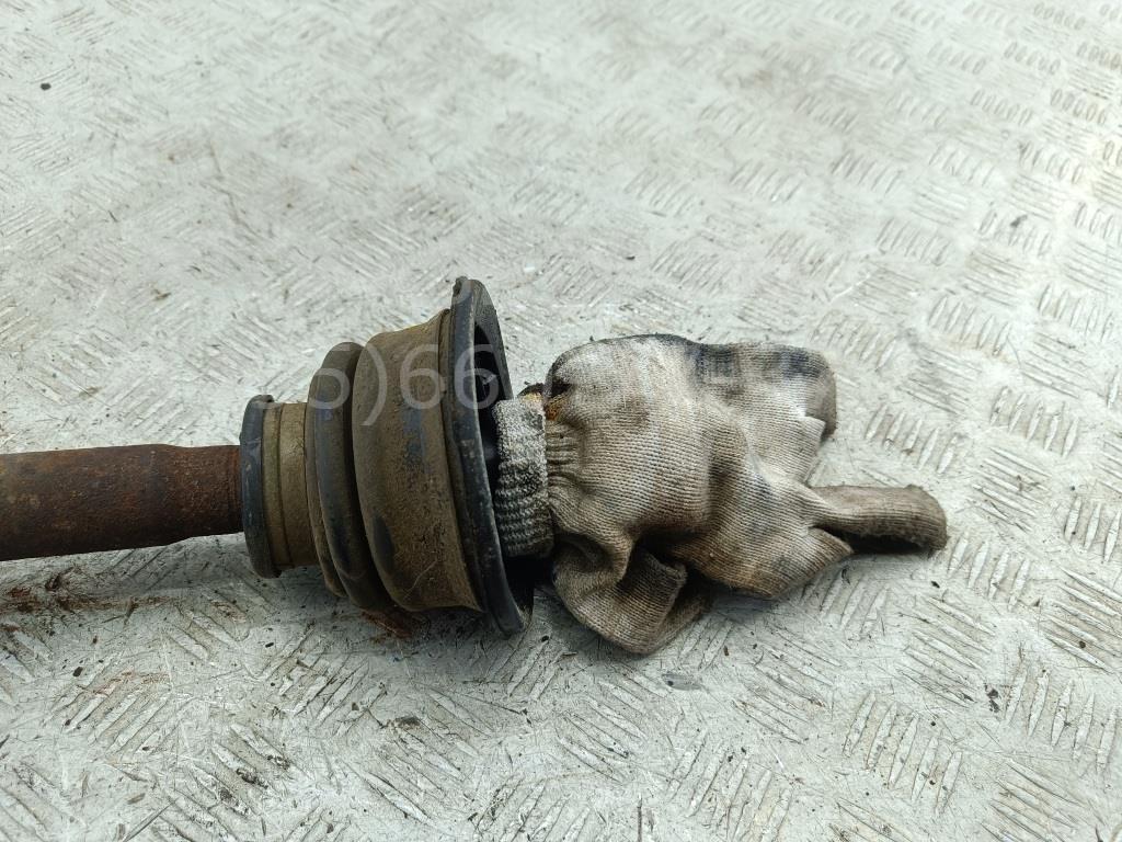 Полуось передняя левая