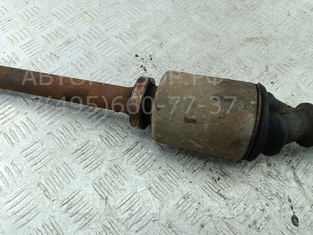 Полуось передняя правая