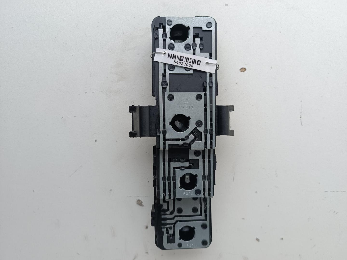 Плата заднего фонаря правого