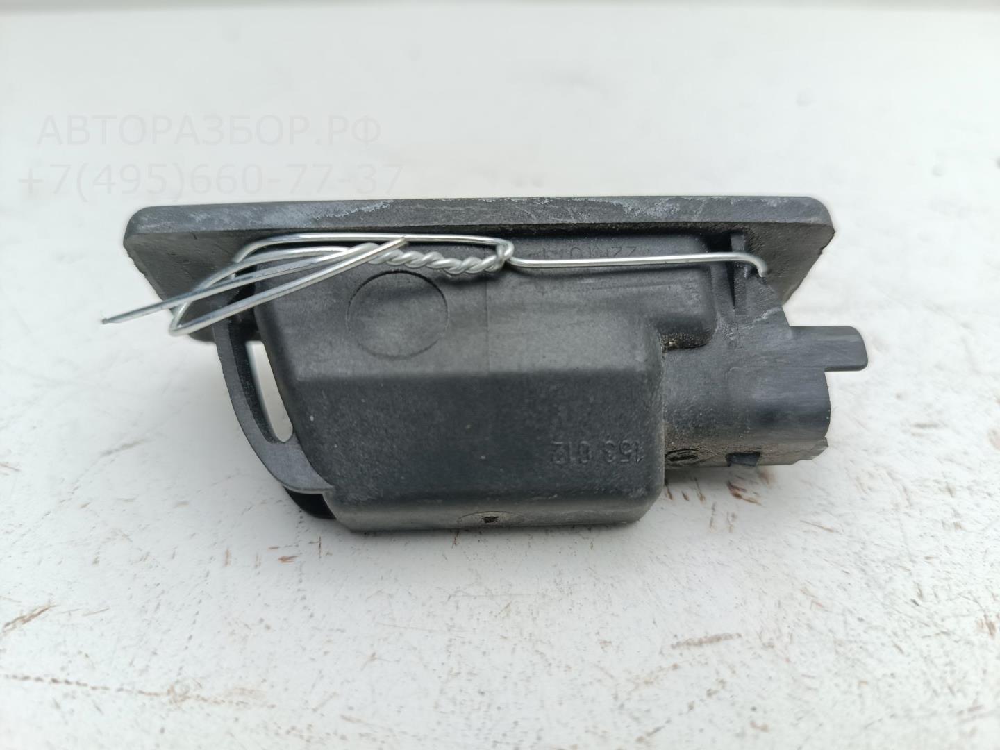 Фонарь подсветки номера