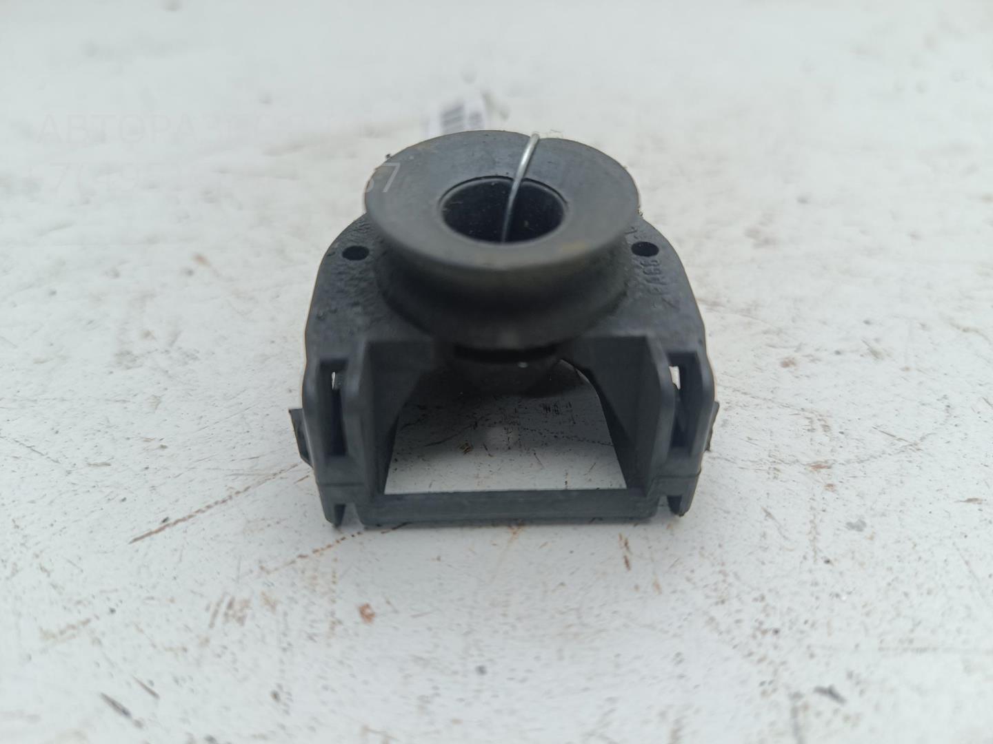 Кронштейн радиатора