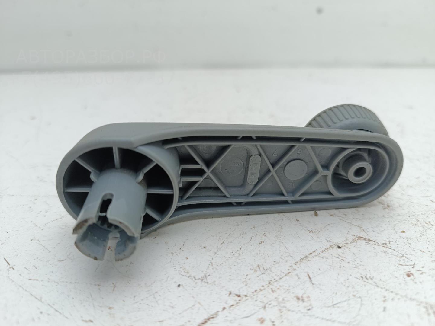 Ручка стеклоподъемника