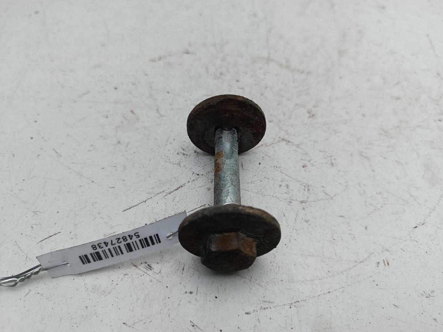 Болт развала задних колес