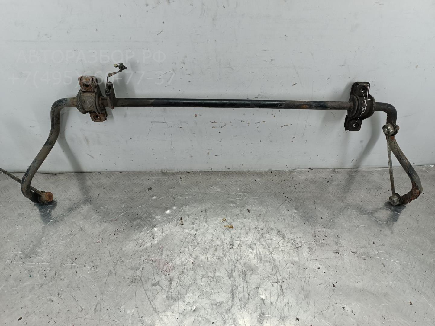 Стабилизатор передний