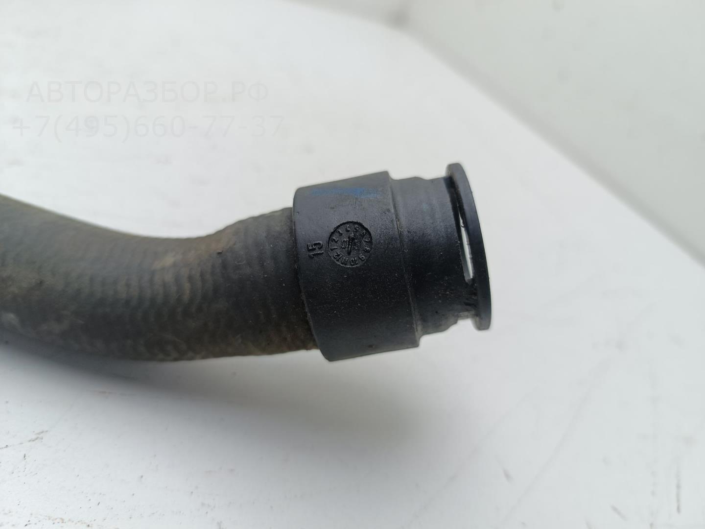 Патрубок отопителя