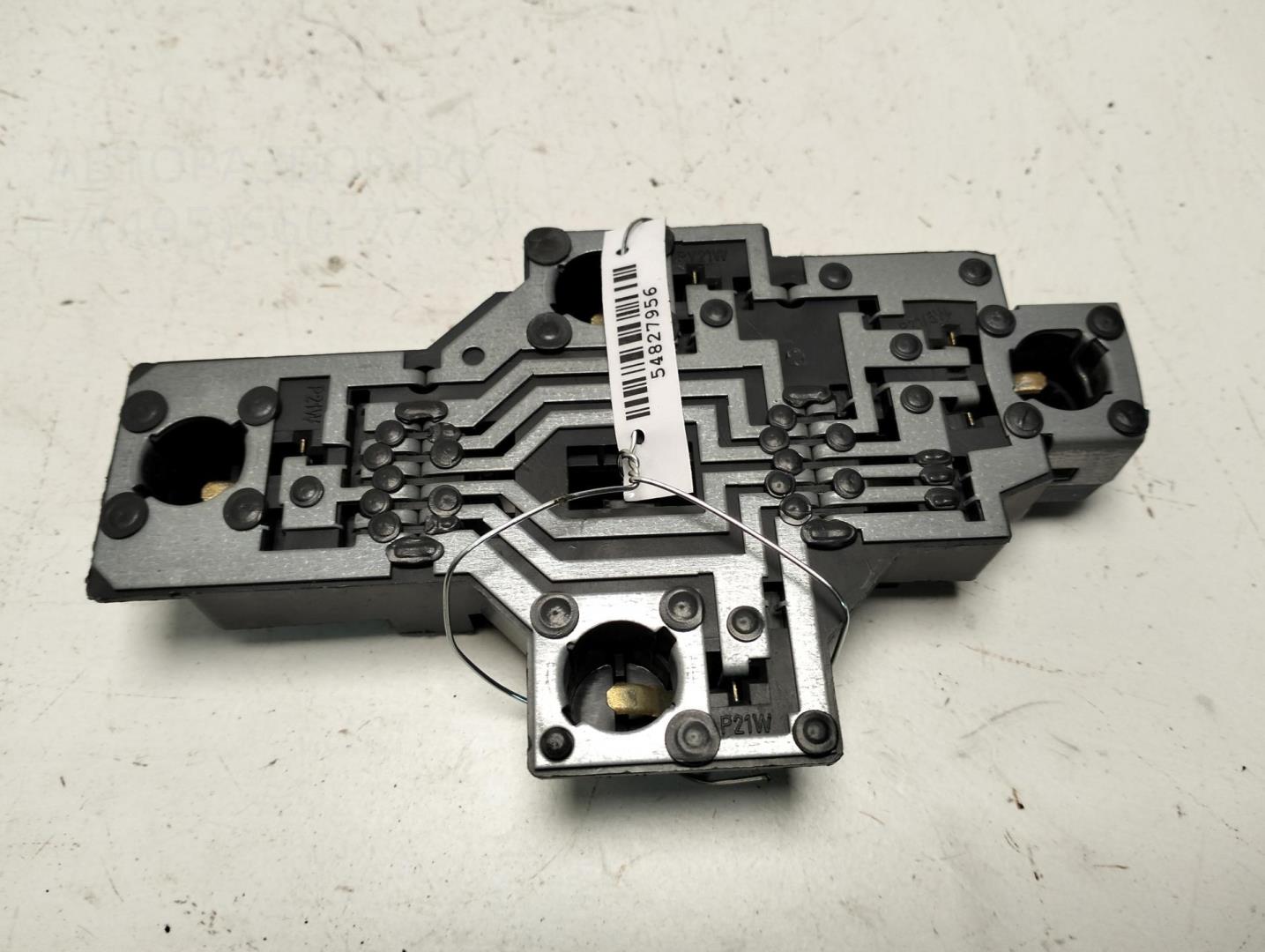 Плата заднего фонаря левого