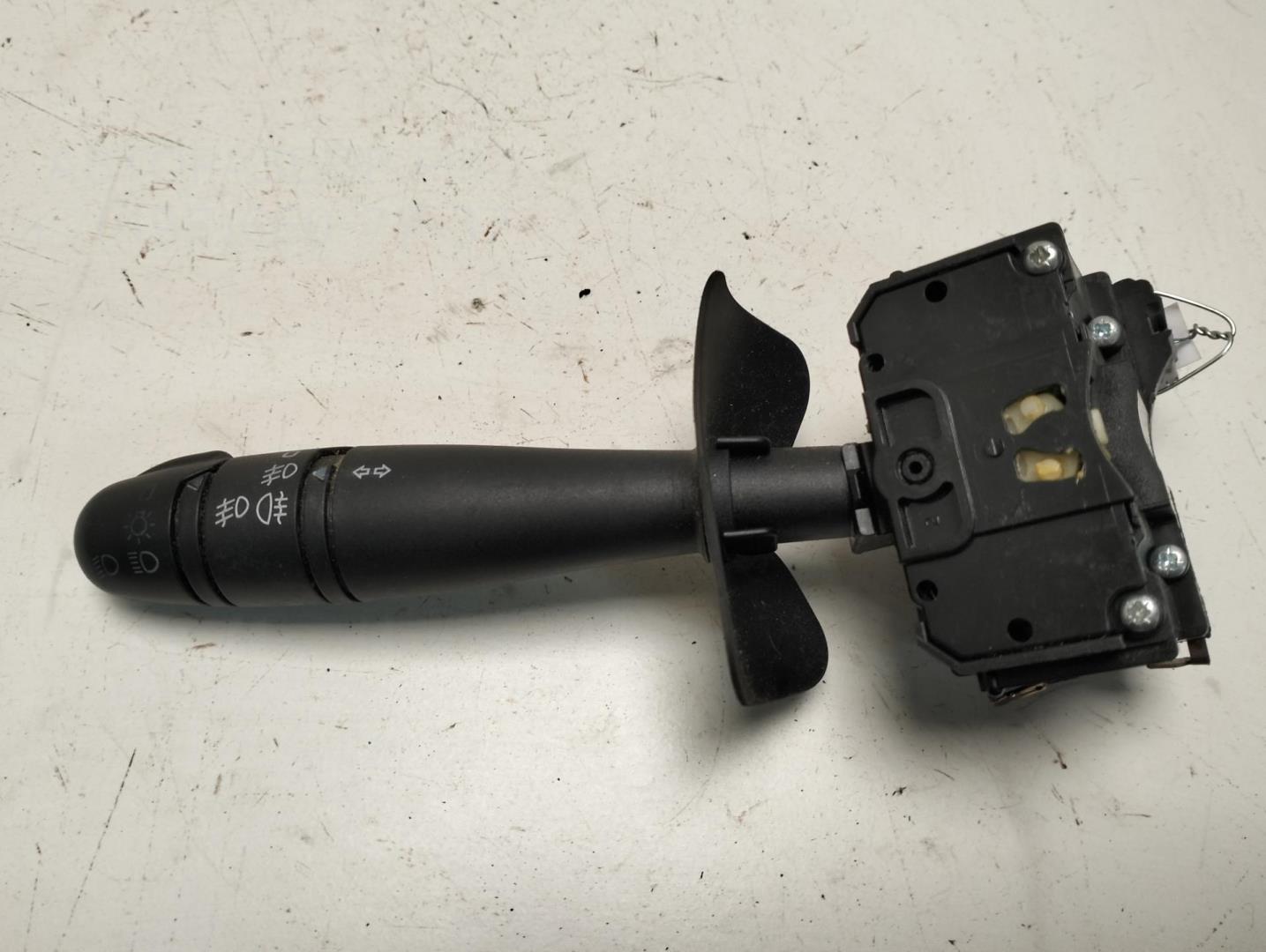 Переключатель поворотов подрулевой