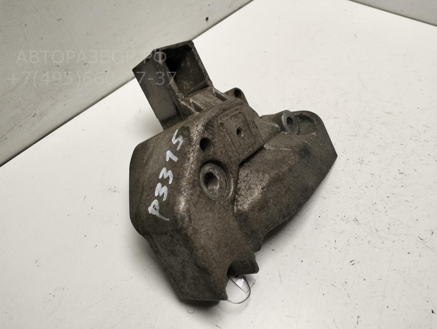 Опора двигателя