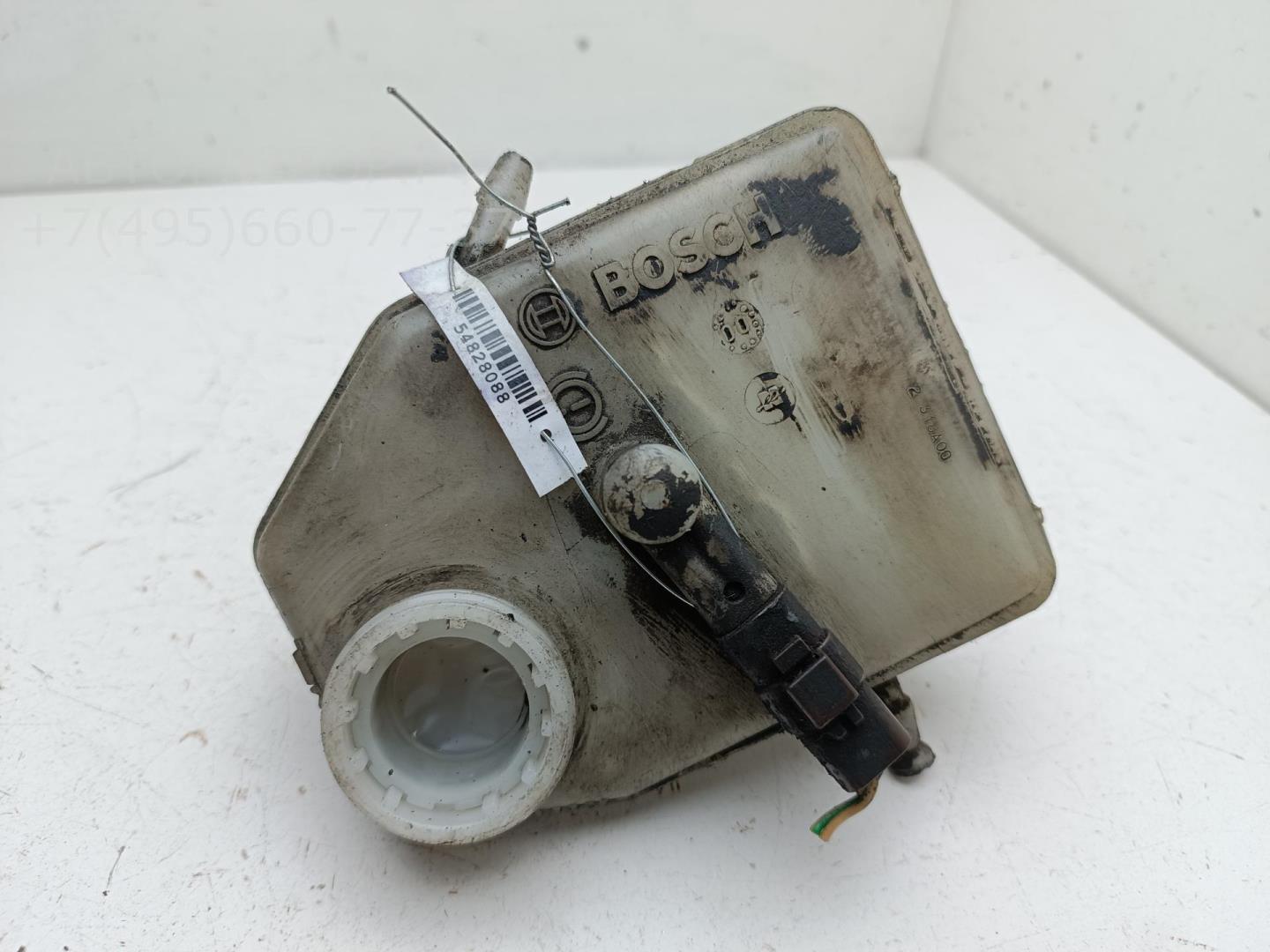 Бачок главного тормозного цилиндра