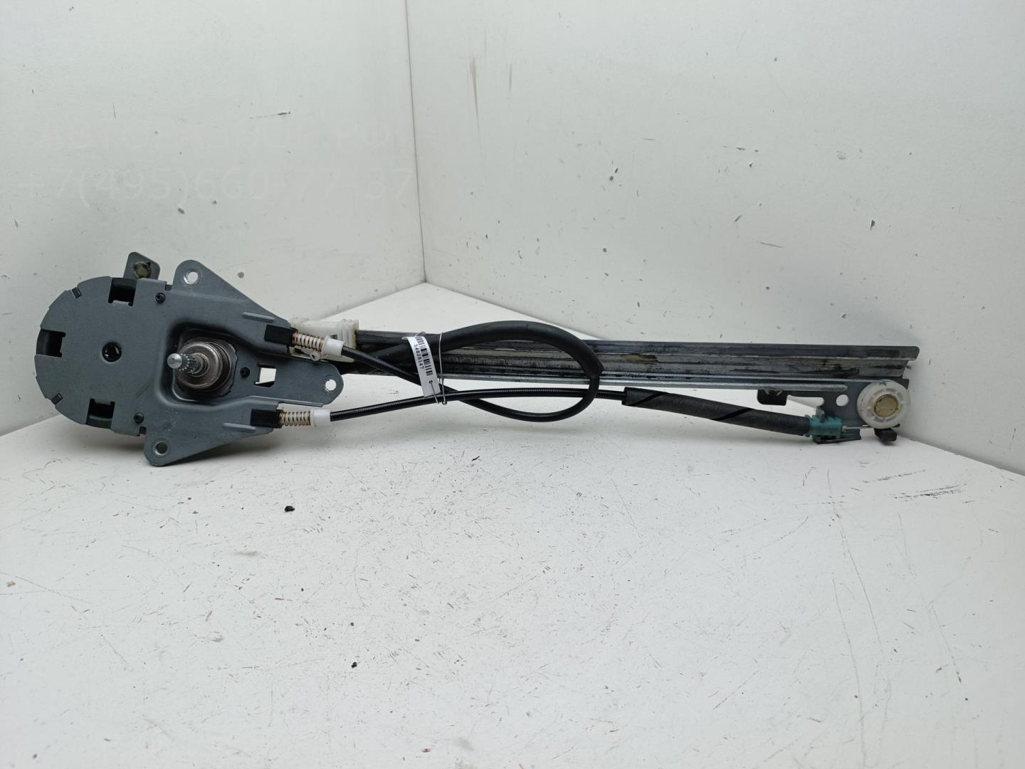 Стеклоподъемник механ. задний левый