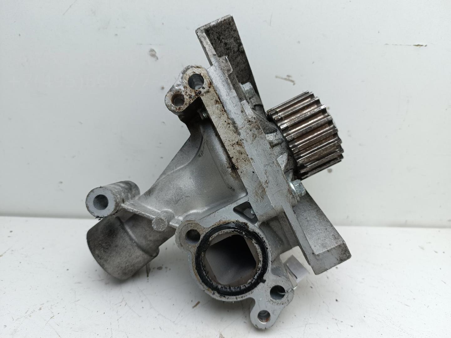 Насос водяной (помпа)