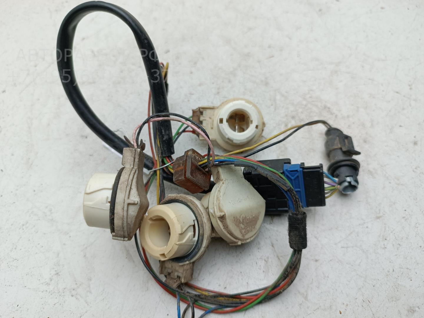 Плата заднего фонаря правого