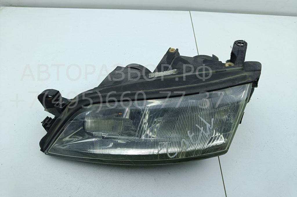 Фара левая