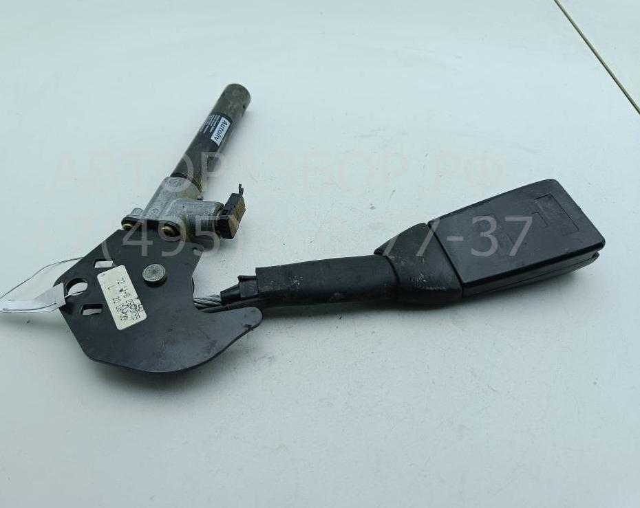 Ответная часть ремня безопасности