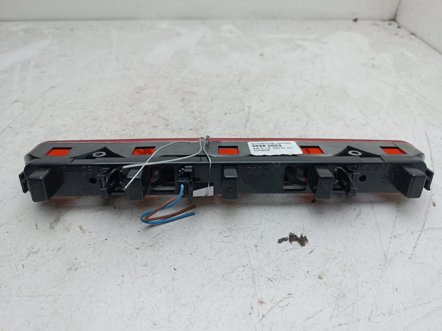 Фонарь задний (стоп сигнал)