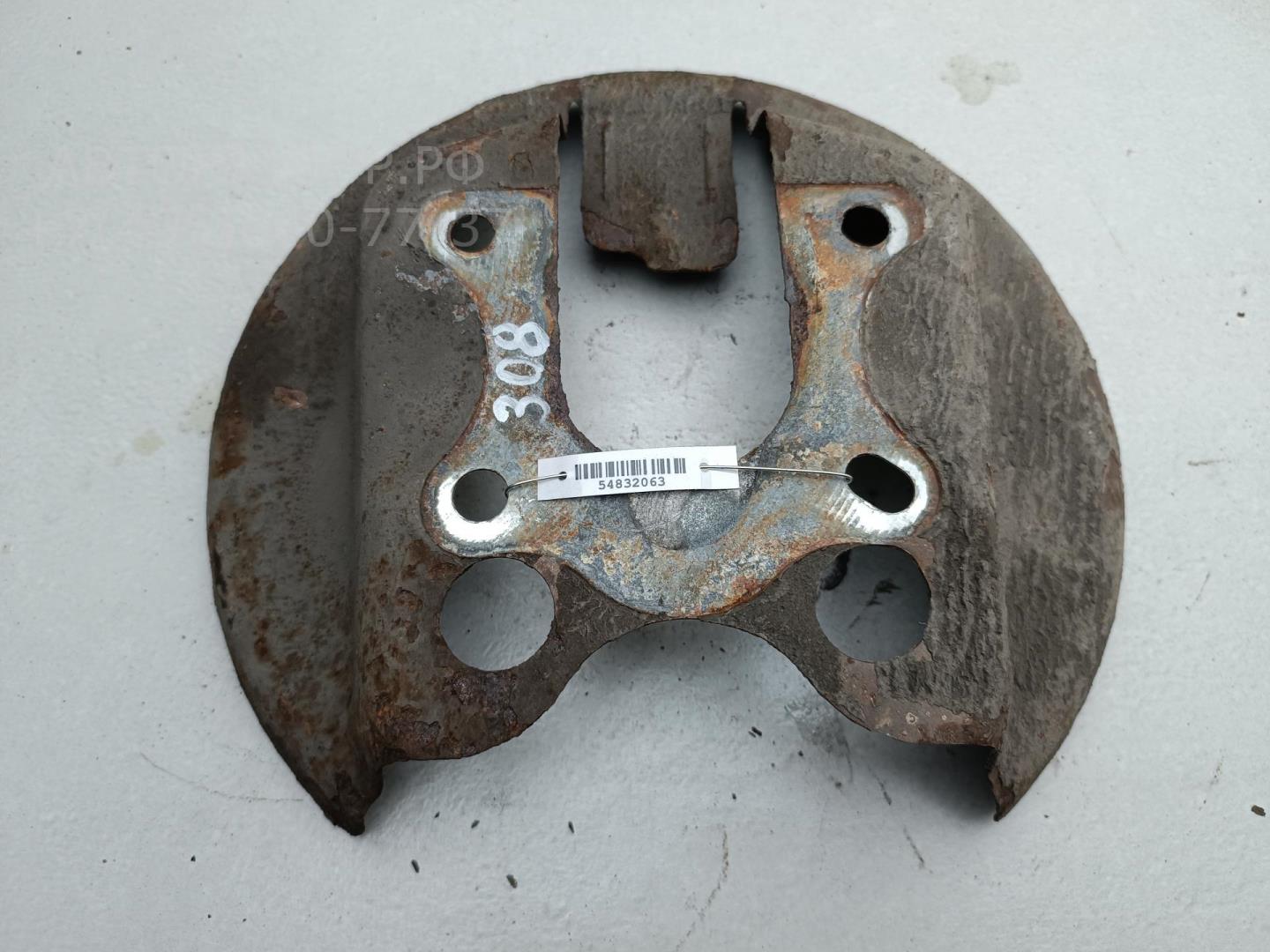 Щит опорный задний левый