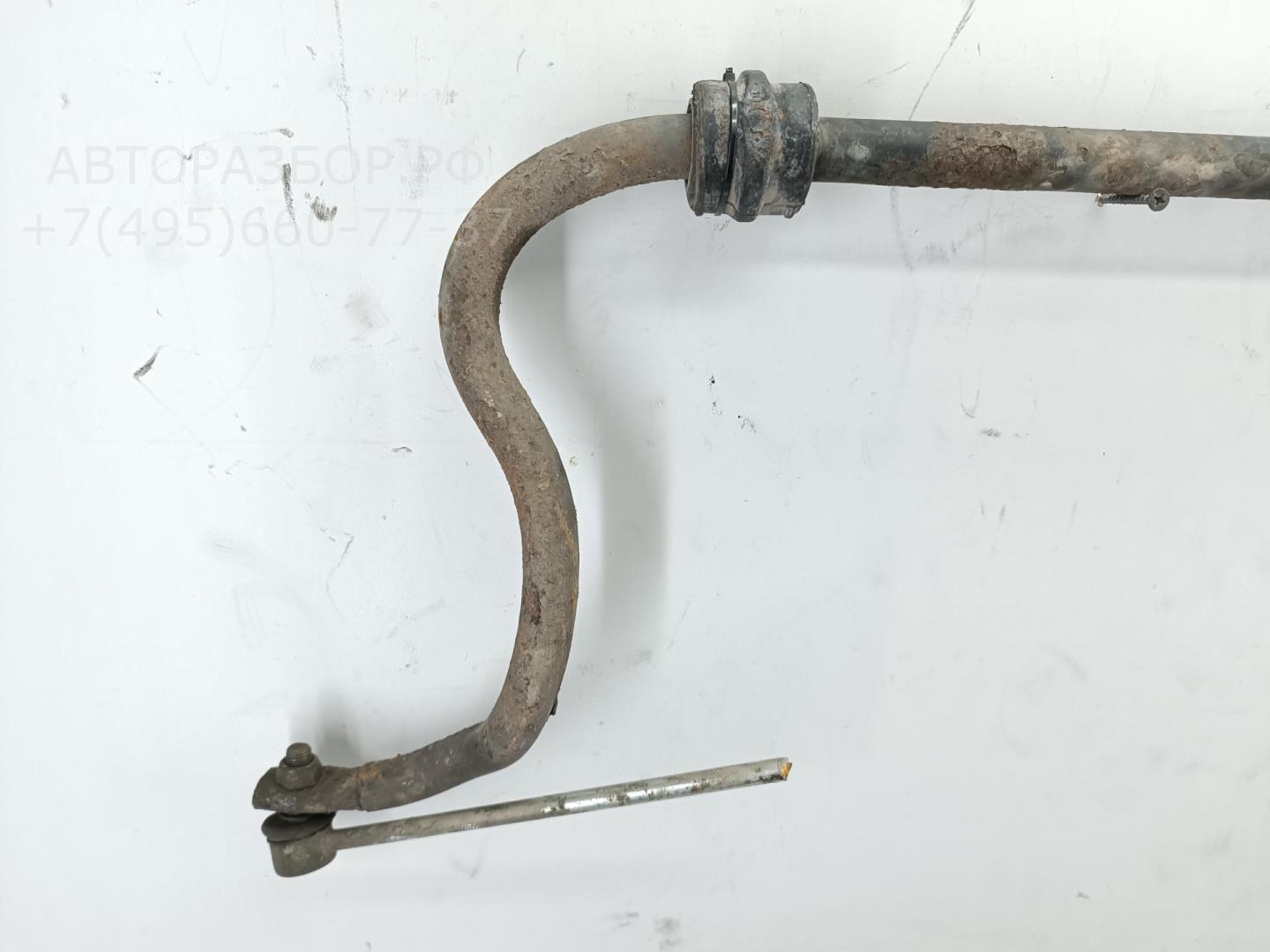 Стабилизатор передний