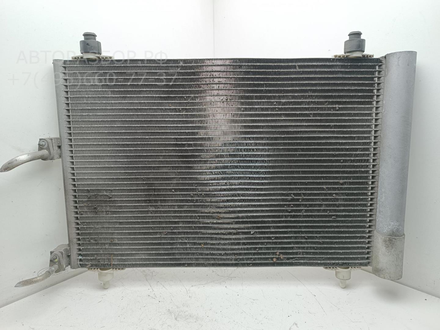 Радиатор кондиционера / конденсер