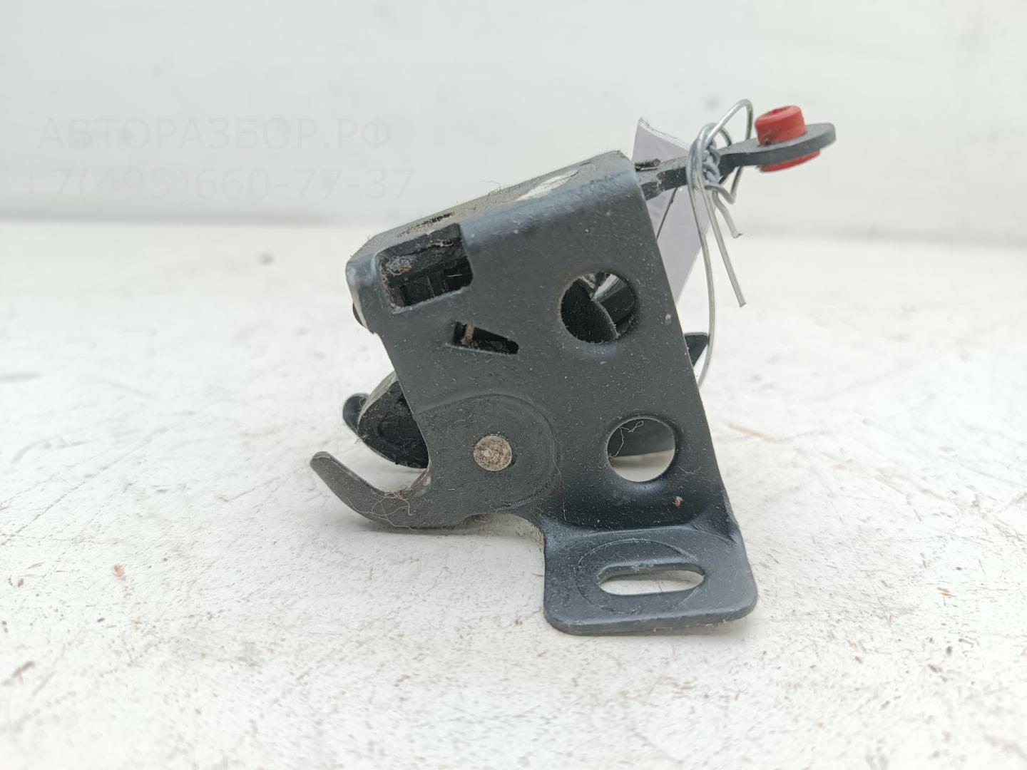 Замок багажника