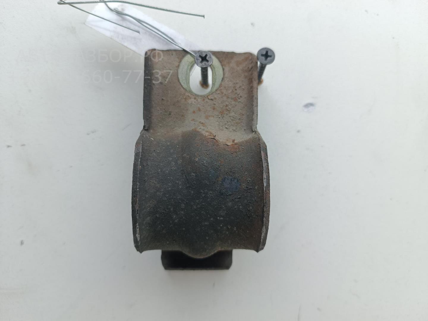 Кронштейн (п.п.к.)