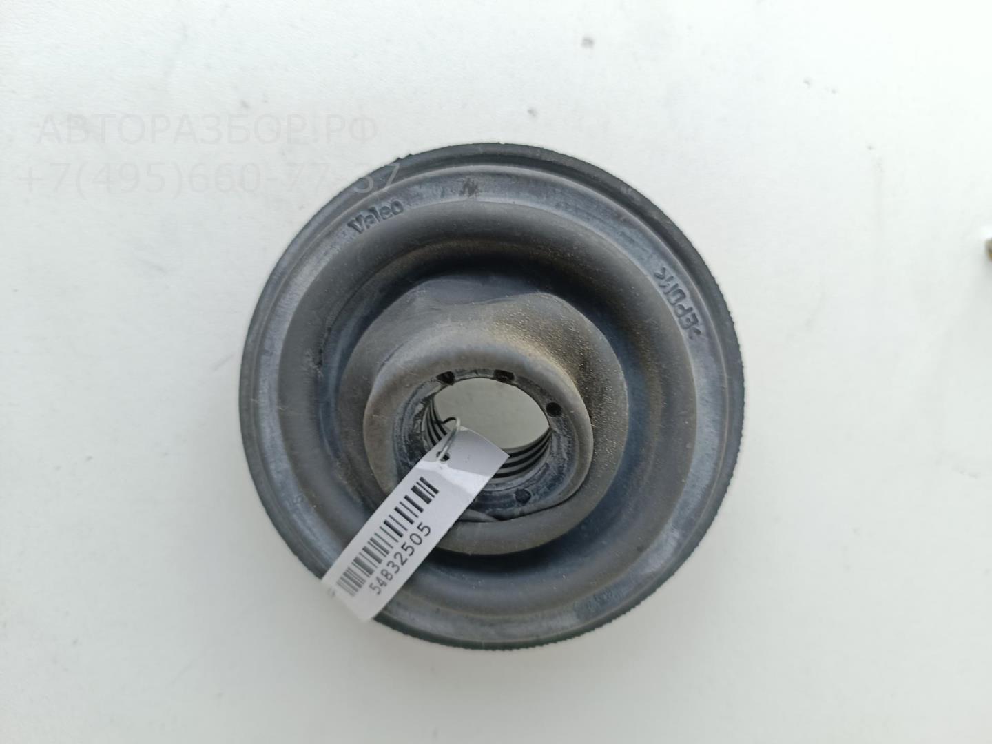 Крышка фары левой