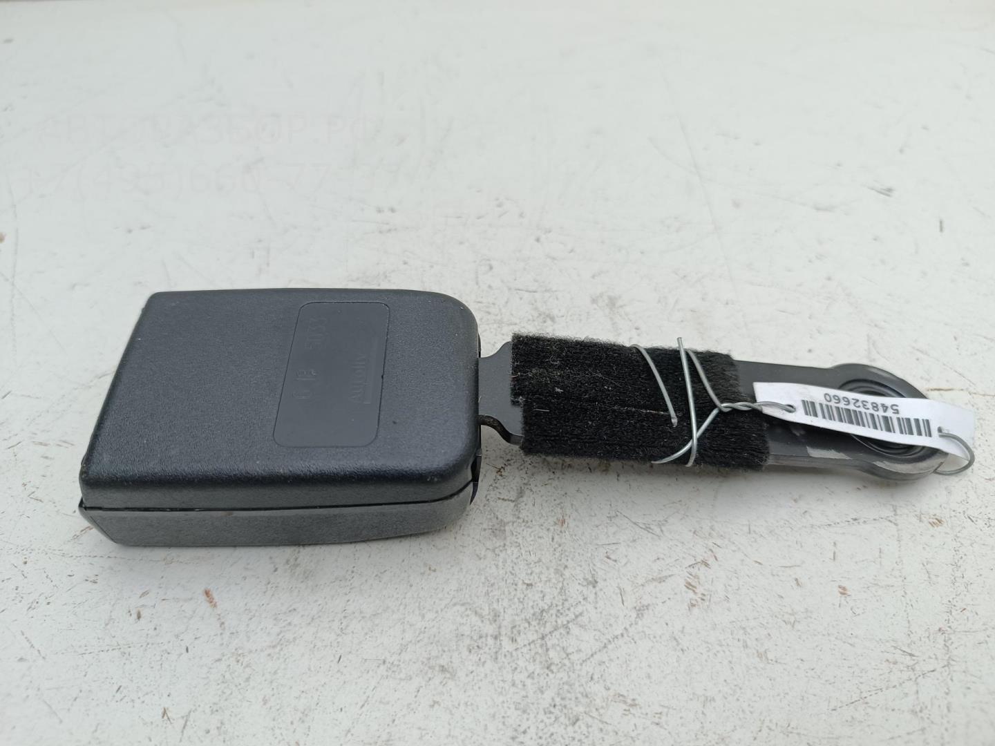 Ответная часть ремня безопасности