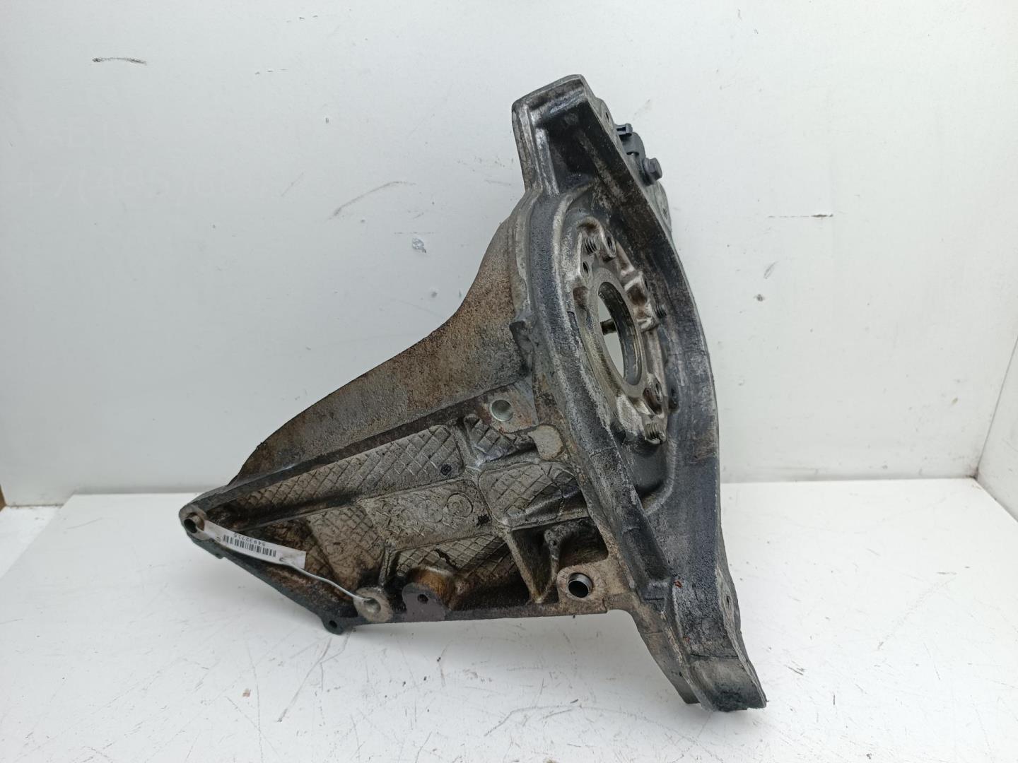 Кронштейн ТНВД