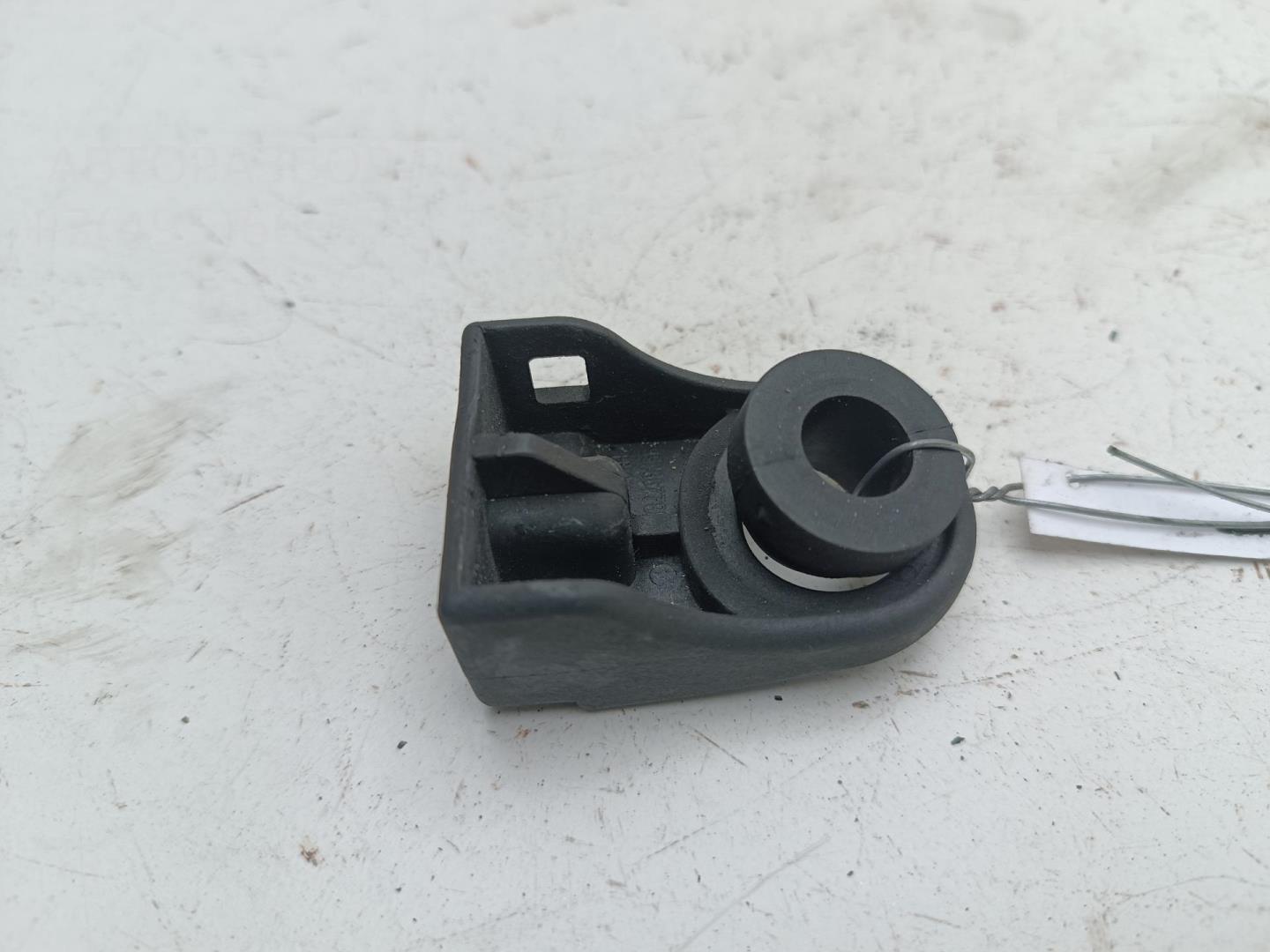 Кронштейн радиатора