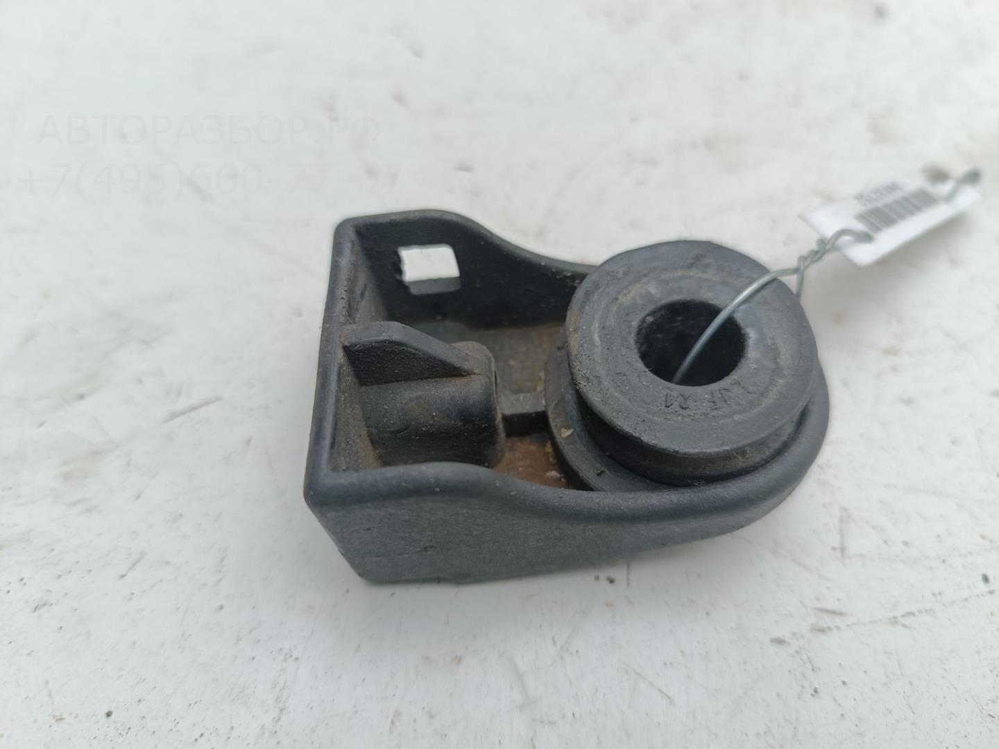 Кронштейн радиатора