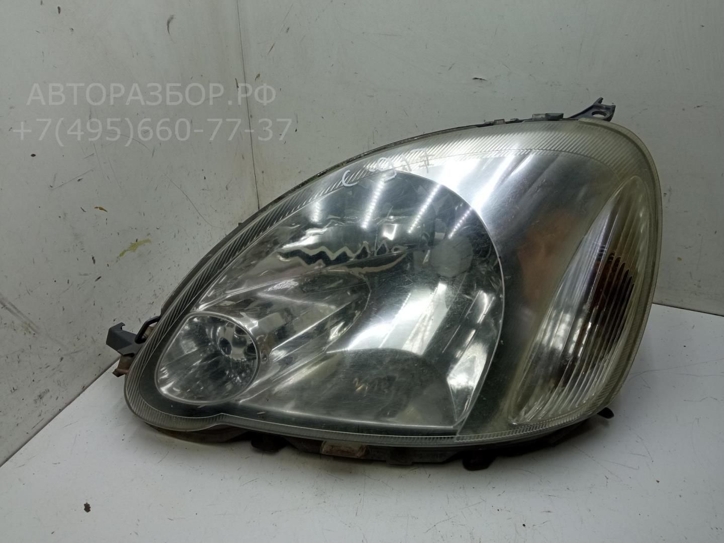 Фара левая