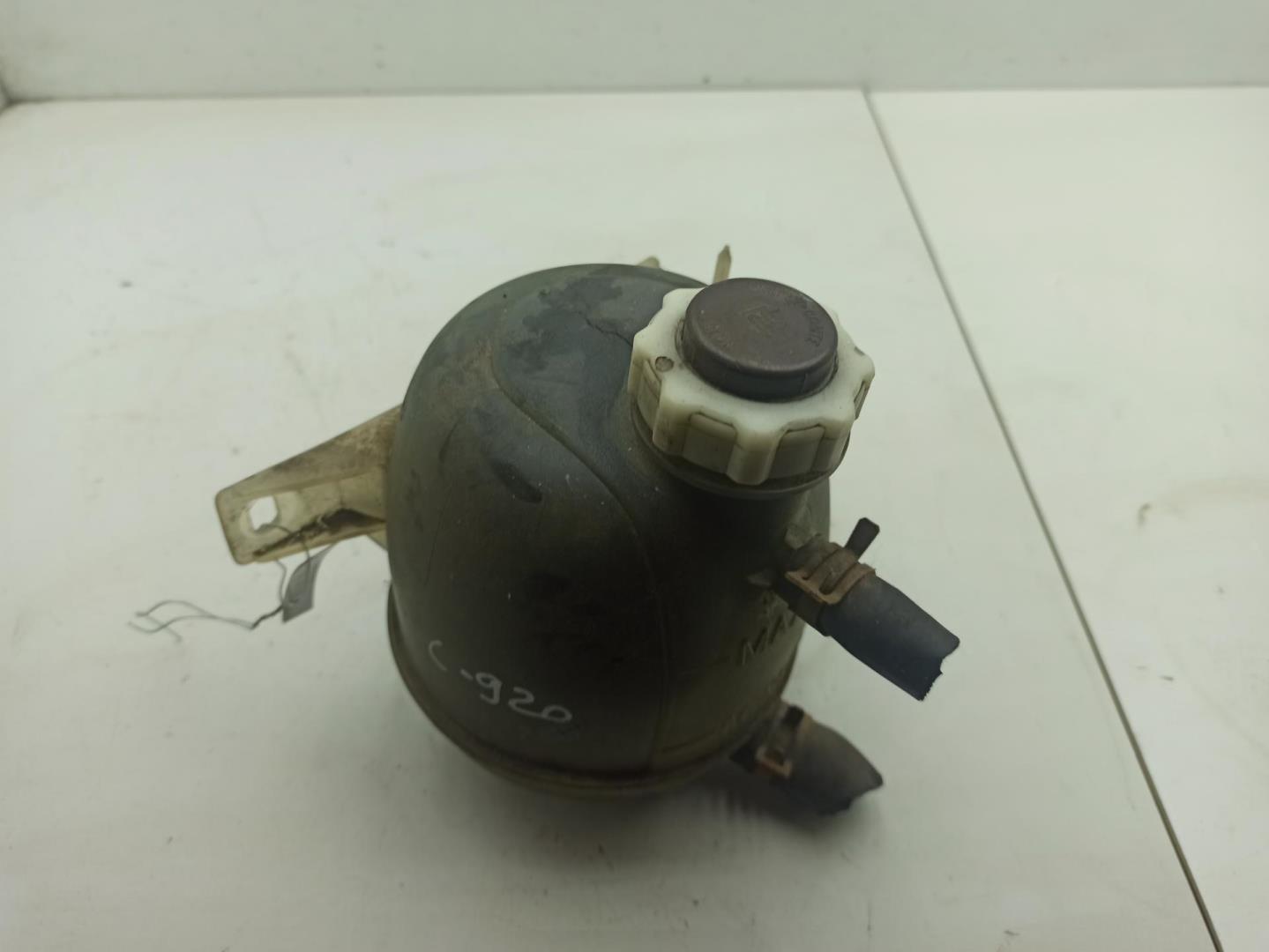 Бачок расширительный