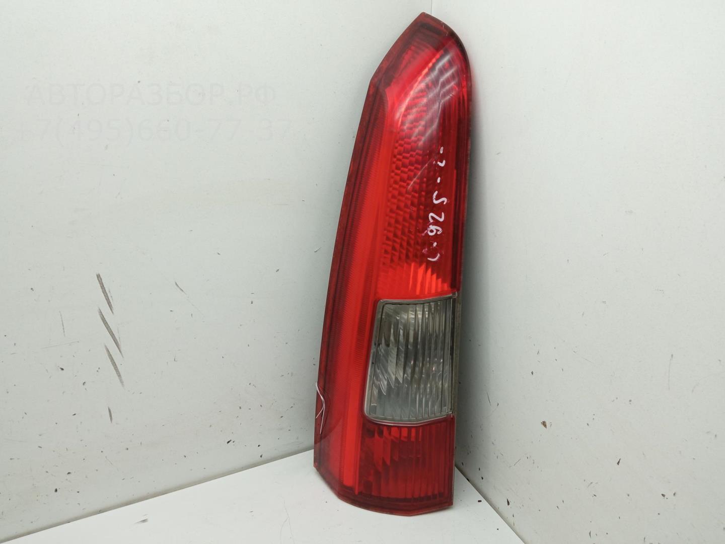 Фонарь задний левый