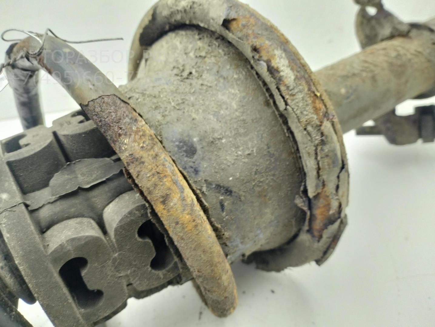 Амортизатор передний правый