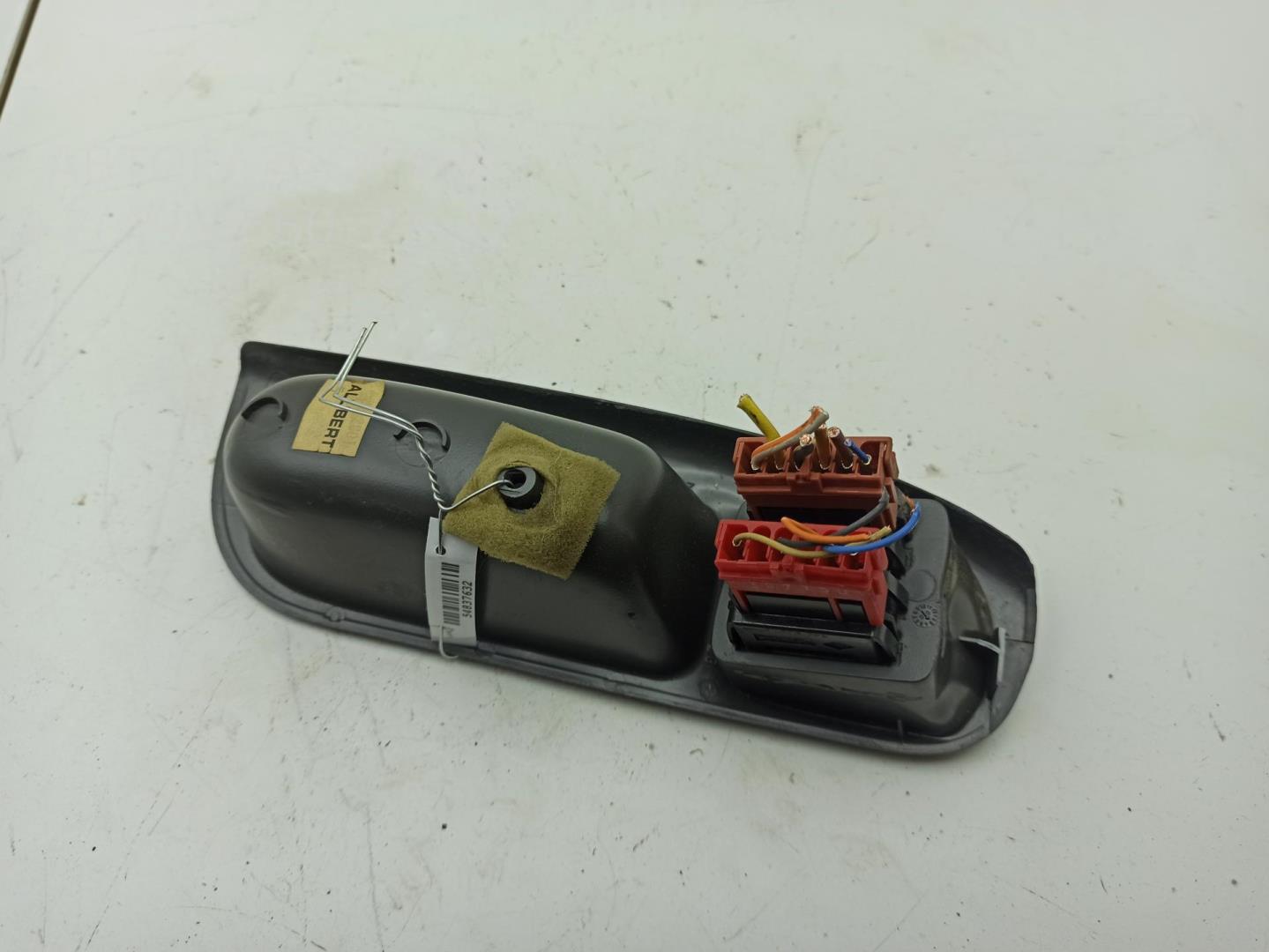 Блок управления стеклоподъемниками