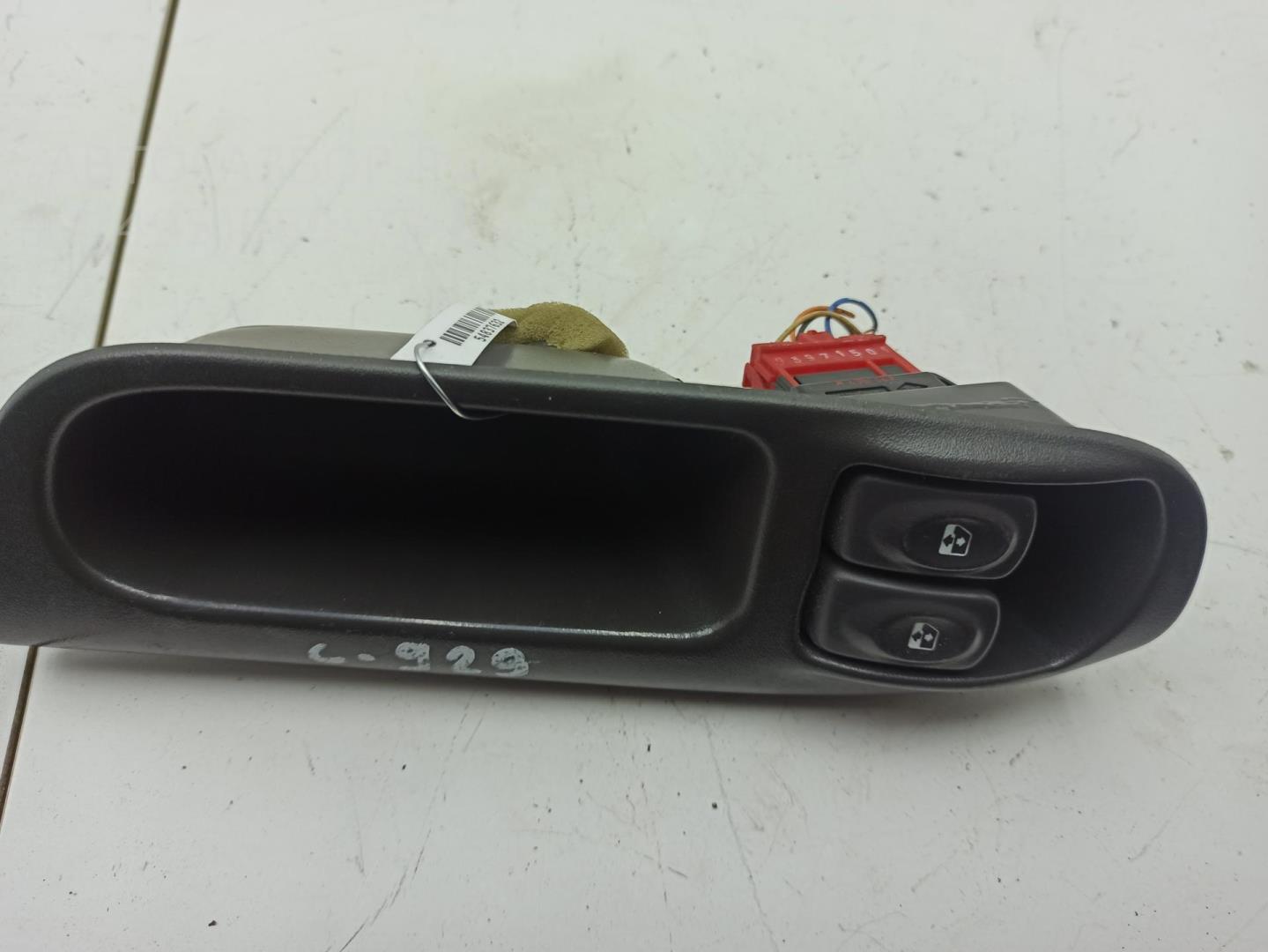 Блок управления стеклоподъемниками