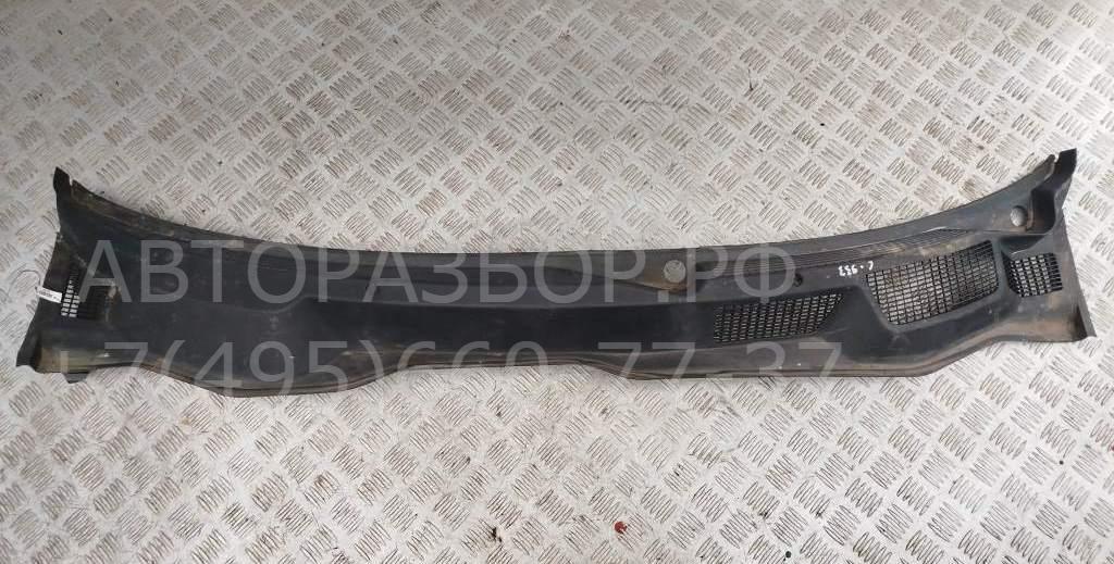 Решетка стеклоочистителей (Жабо)