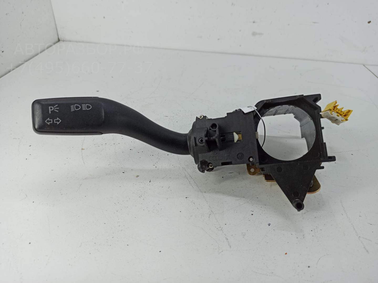 Переключатель поворотов подрулевой