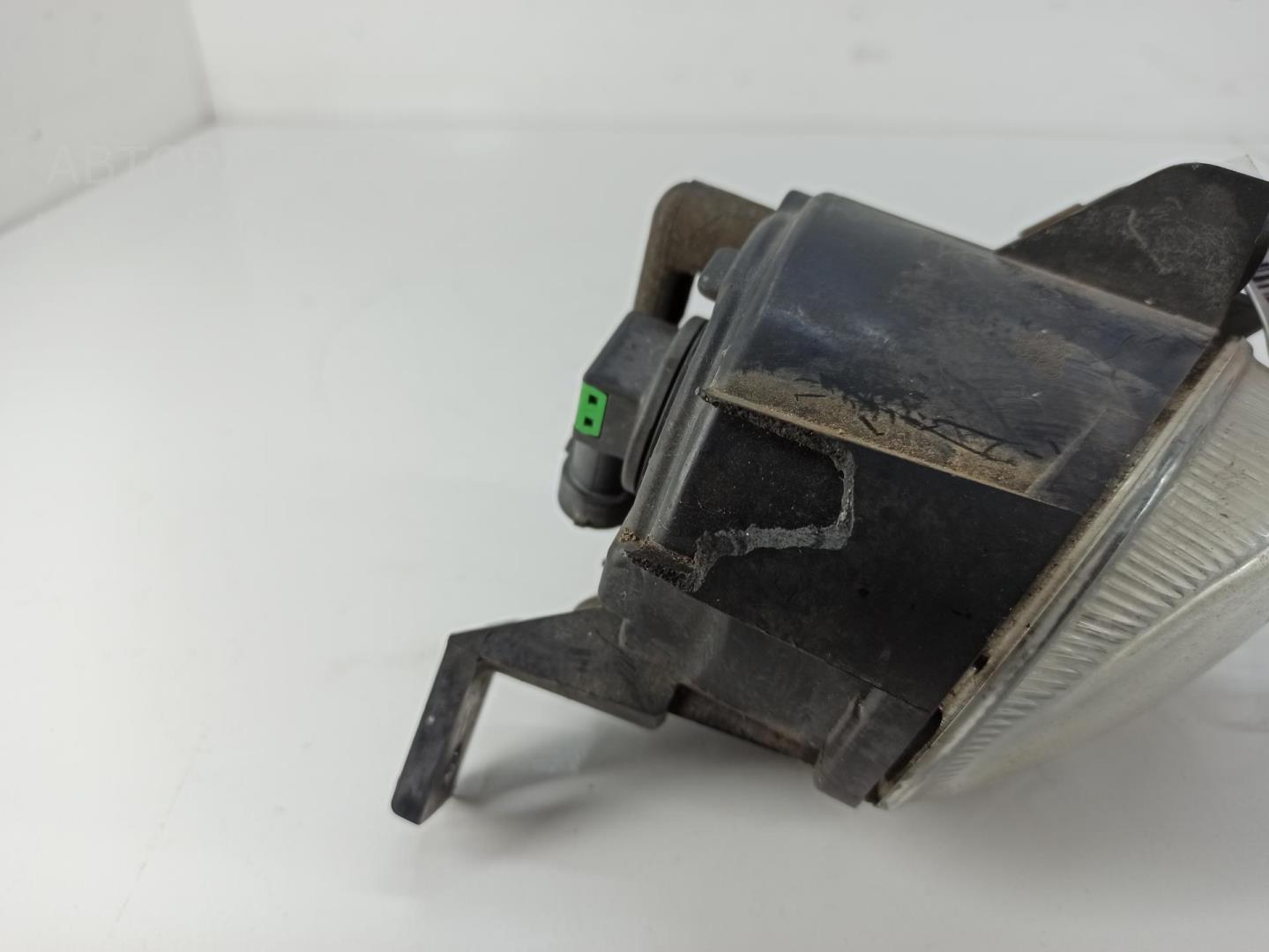 Фара противотуманная правая