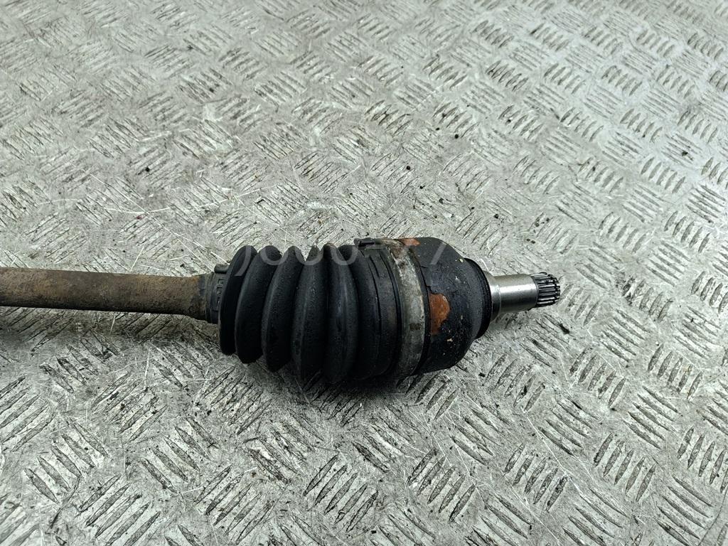 Полуось передняя левая