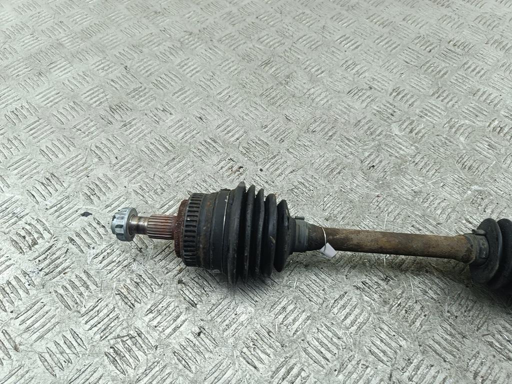 Полуось передняя левая