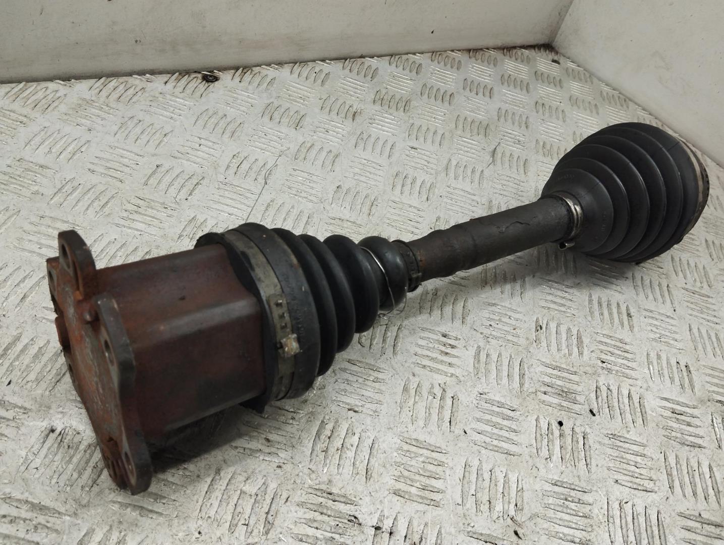 Полуось передняя правая