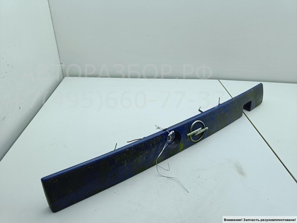 Накладка переднего бампера под номер