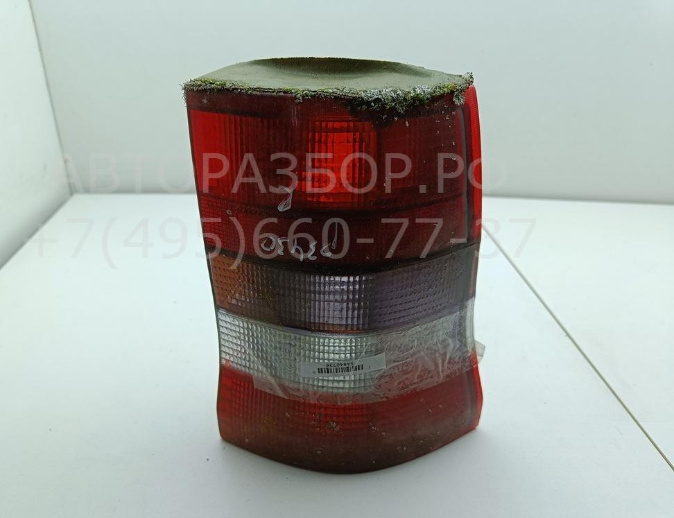 Фонарь задний правый